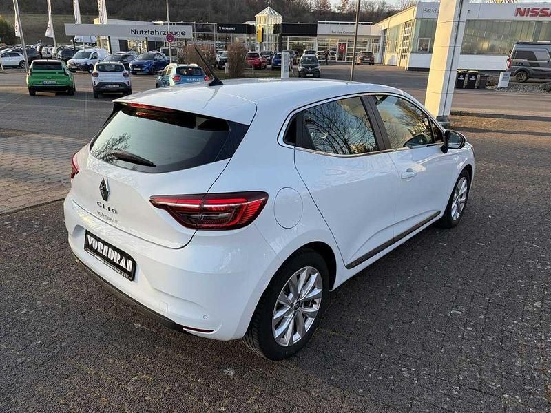 Gebraucht Renault Clio V Intens 91 PS (66 kW) 2022 Arktis weiß Limousine