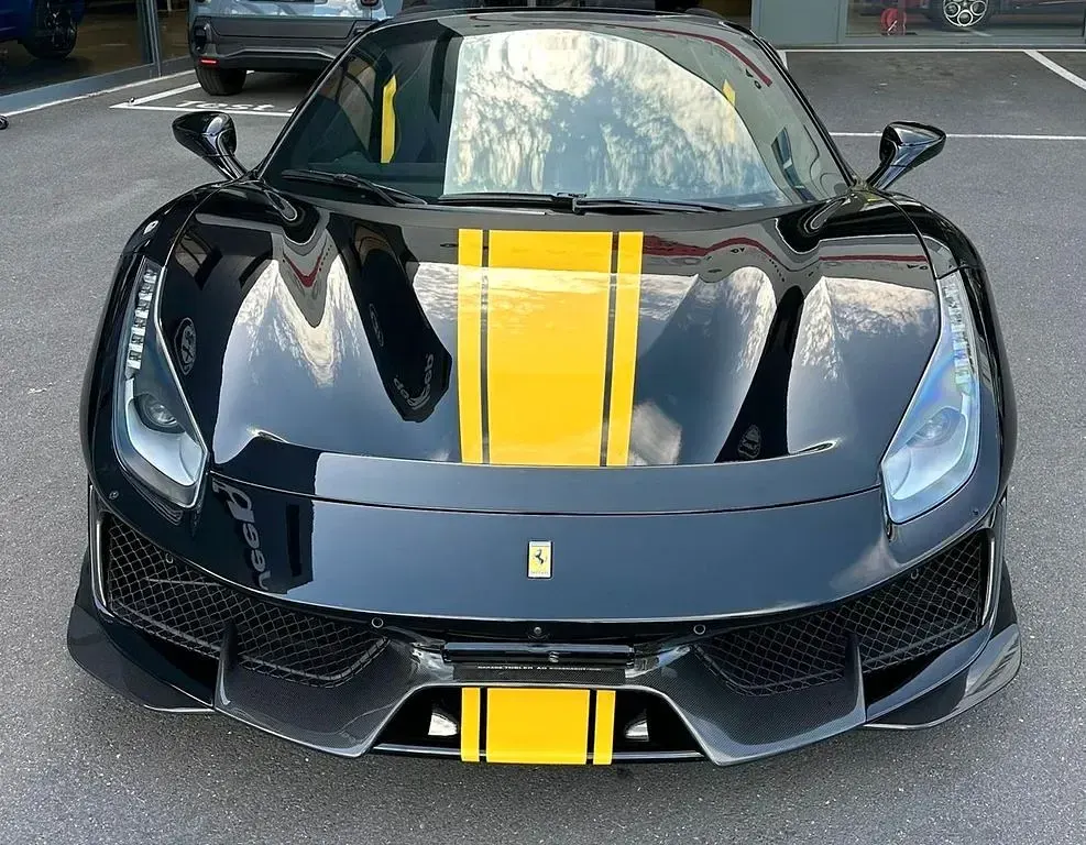 Gebraucht Ferrari 488 721 PS (530 kW) 2020 Schwarz Cabrio