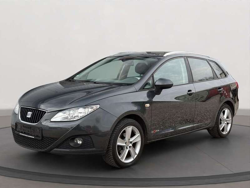 "track" grau Gebraucht 2012 Seat Ibiza ST Copa Kombi | 7.990 € (Etwas zu teuer) - Bild 1/4