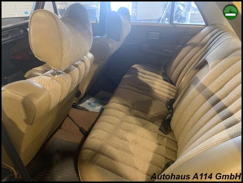 Gebraucht Mercedes W115 143 PS (105 kW) 1973 Gelb Limousine