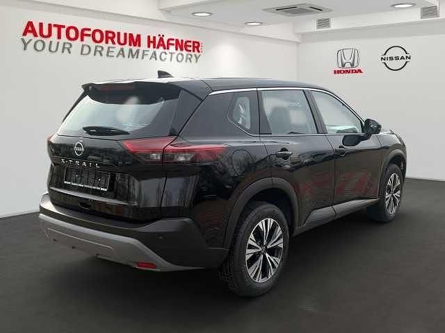 Gebraucht Nissan X-Trail Acenta 163 PS (119 kW) 2024 Schwarz SUV