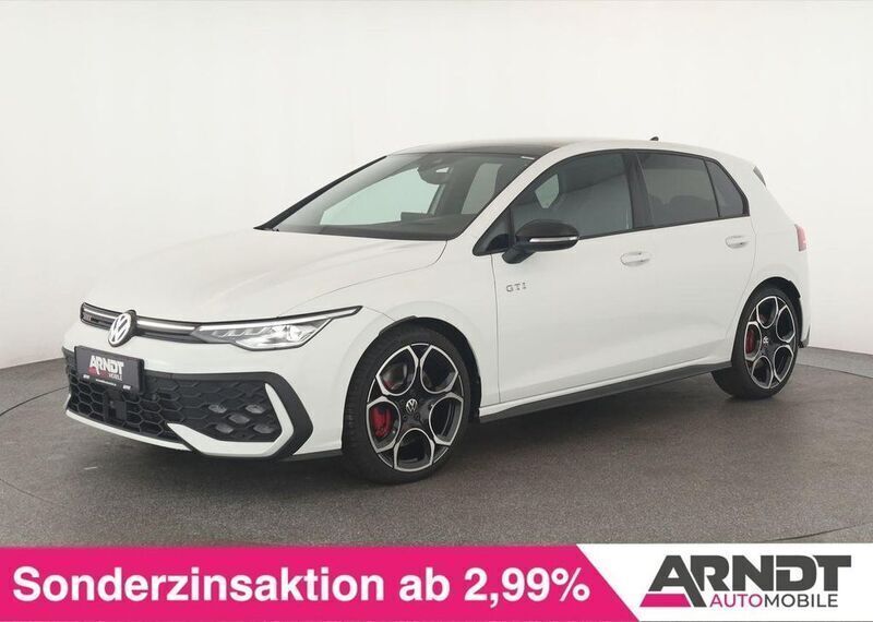 Weiß Gebraucht 2024 VW Golf VIII GTI Limousine | 38.584 € (Superpreis) - Bild 1/4