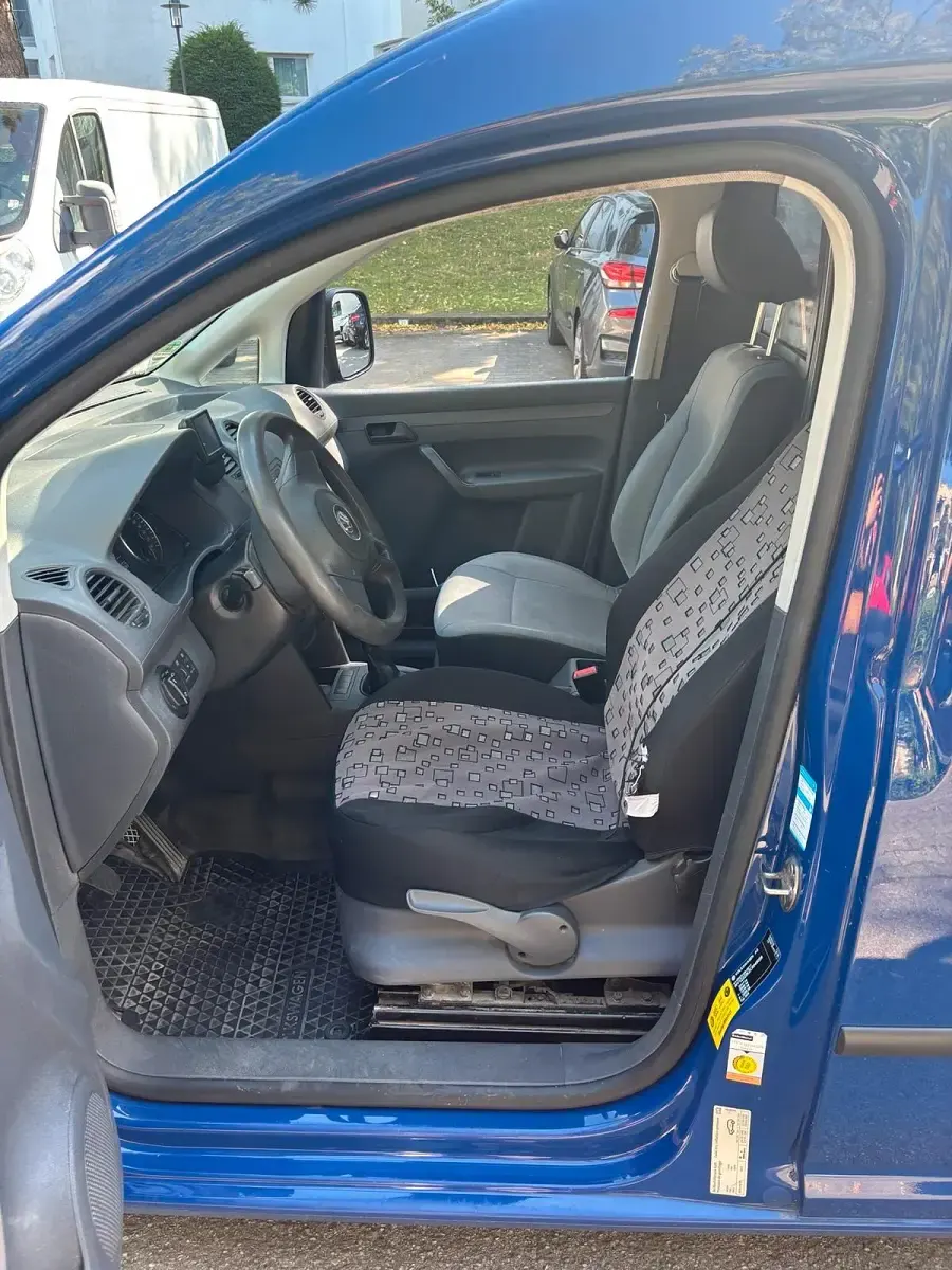 Gebraucht VW Caddy 102 PS (75 kW) 2011 Blau Van / Kleinbus