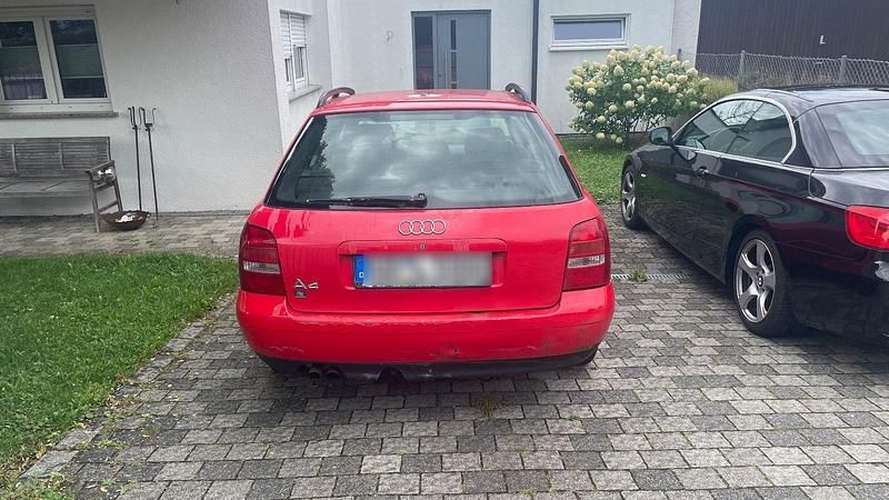 Rot Gebraucht 2000 Audi A4 Kombi | 1.250 € (Superpreis) - Bild 1/4