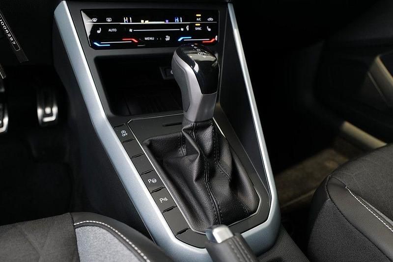 Gebraucht VW Polo Goal 95 PS (69 kW) 2025 Ascotgrau Kleinwagen