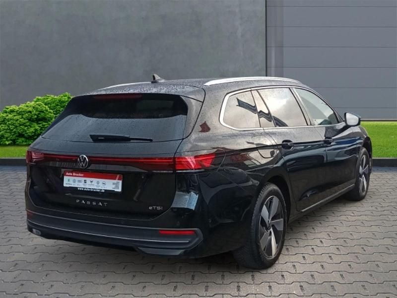 Gebraucht VW Passat Business 150 PS (110 kW) 2024 Kombi