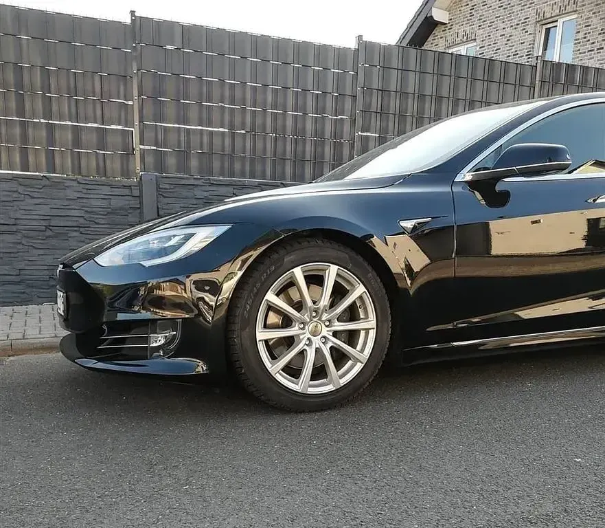 Gebraucht Tesla Model S 235 kW (320 PS) 2017 Schwarz Kleinwagen