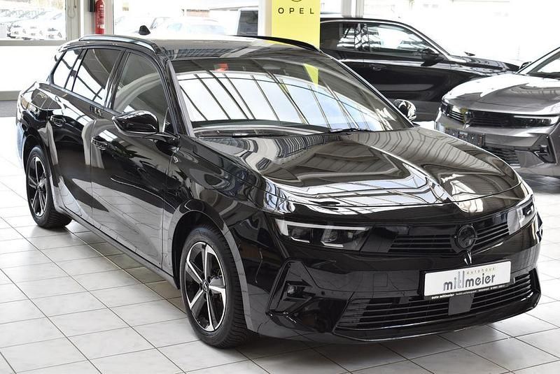 Gebraucht Opel Astra 131 PS (96 kW) 2024 Schwarz karbon schwarz met. Kombi