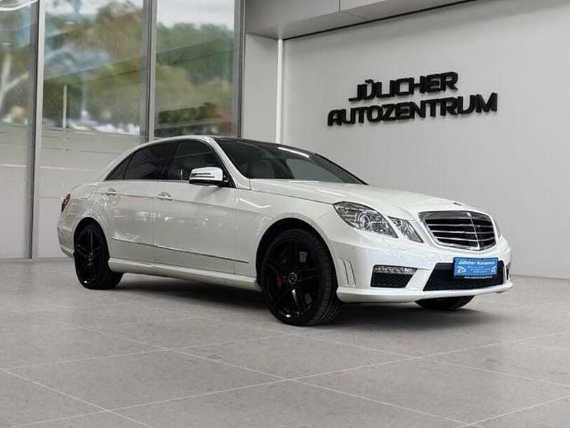 Gebraucht Mercedes E500 408 PS (300 kW) 2012 Weiß Limousine