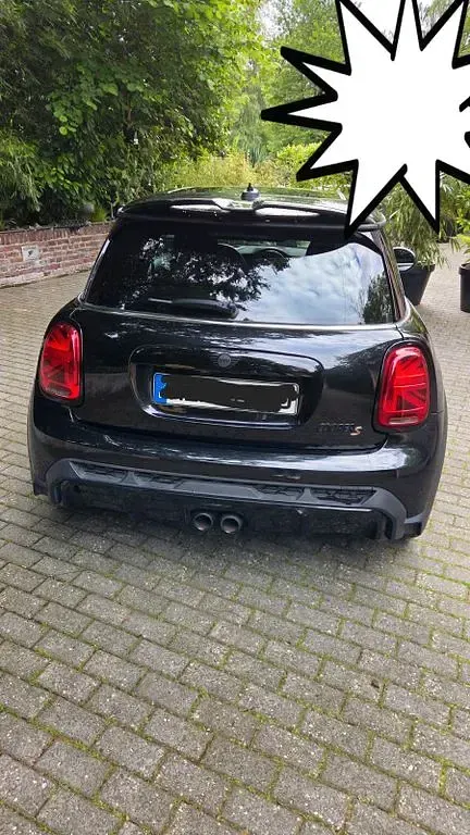 Gebraucht Mini John Cooper Works 178 PS (130 kW) 2023 Schwarz Kleinwagen
