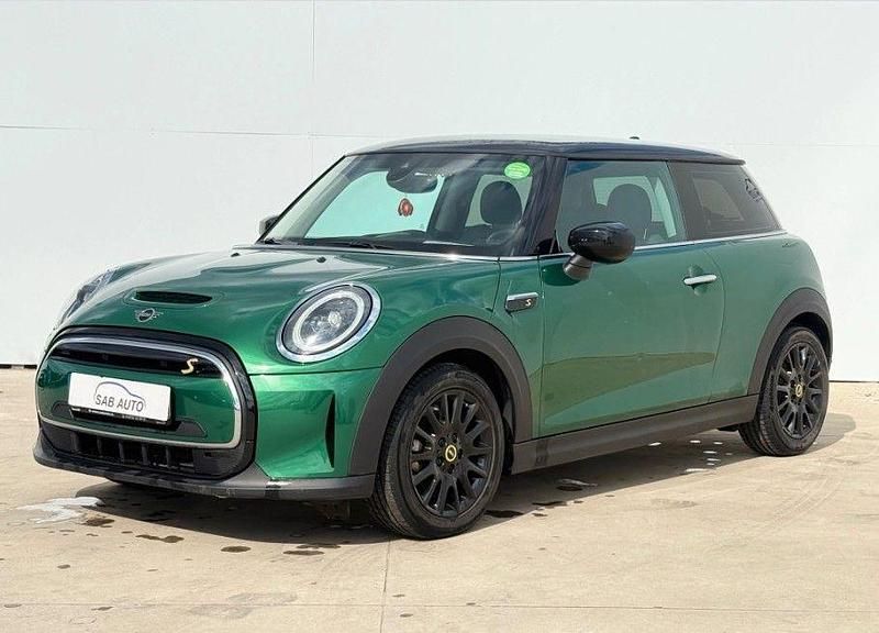 Gebraucht Mini Cooper SE 135 kW (184 PS) 2023 Grün Kleinwagen