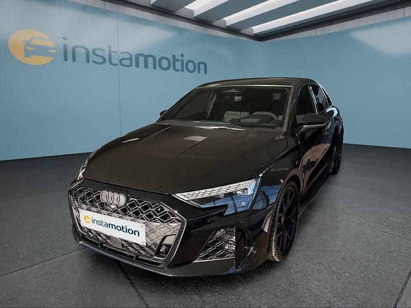 Schwarz Gebraucht 2025 Audi RS3 Sportback Kleinwagen | 74.699 € (Teuer) - Bild 1/4