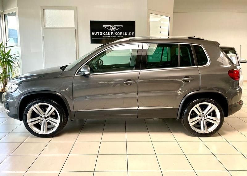 Pepper grey Gebraucht 2016 VW Tiguan SUV | 19.989 € (Guter Preis) - Bild 1/4