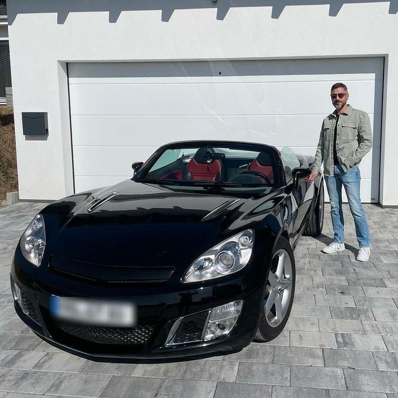 Schwarz Gebraucht 2009 Opel GT Cabrio | 14.500 € (Fairer Preis) - Bild 1/4