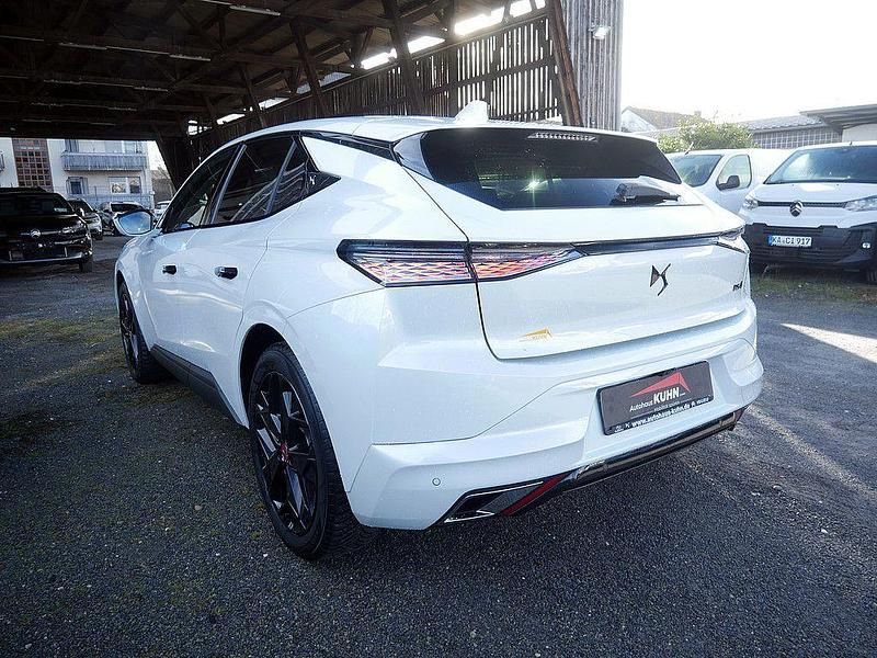 Gebraucht DS Automobiles DS4 Performance Line Plus 131 PS (96 kW) 2023 Perlmuttweiss SUV