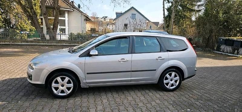 Gebraucht Ford Focus Sport 116 PS (85 kW) 2006 Silber Kombi