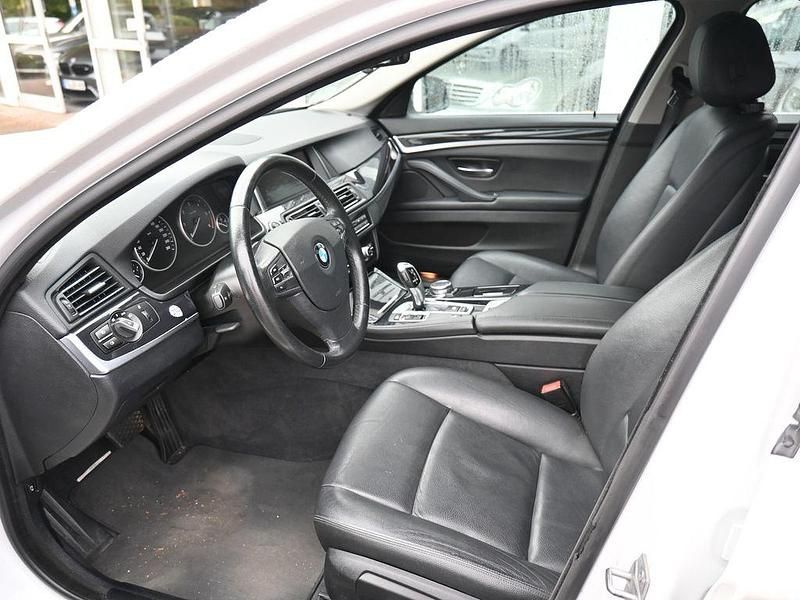 Gebraucht BMW 520 Performance 190 PS (139 kW) 2016 Weiß Kombi