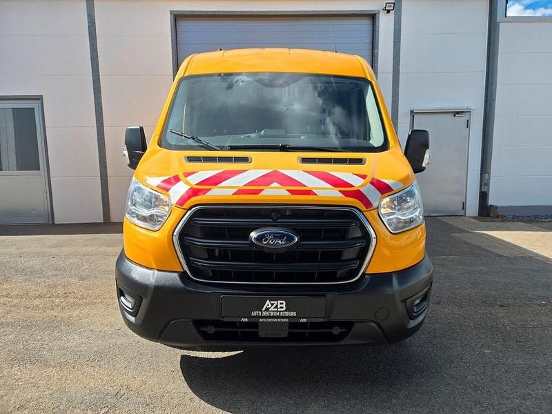 Usata Ford Transit 131 CV (96 kW) 2021 Arancione Monovolume