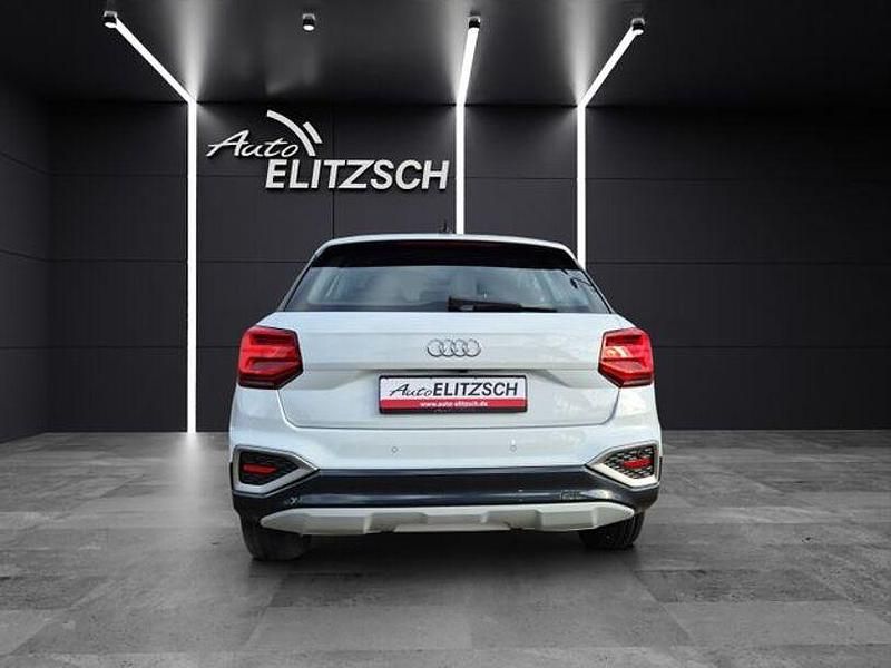 Gebraucht Audi Q2 Advanced 150 PS (110 kW) 2024 Gletscherweiß metallic SUV