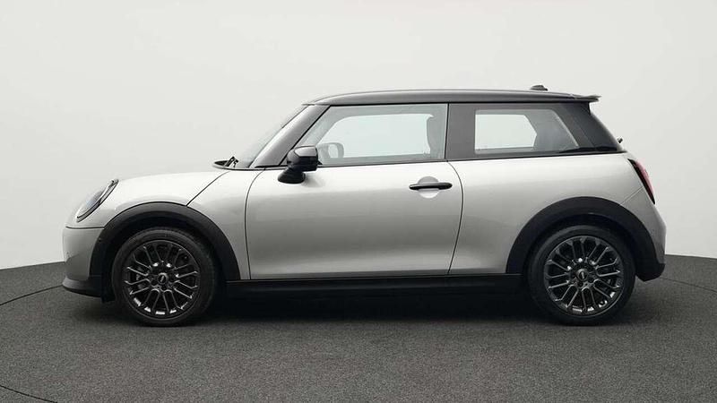 Gebraucht Mini Cooper S Classic 204 PS (150 kW) 2024 Grau Kleinwagen