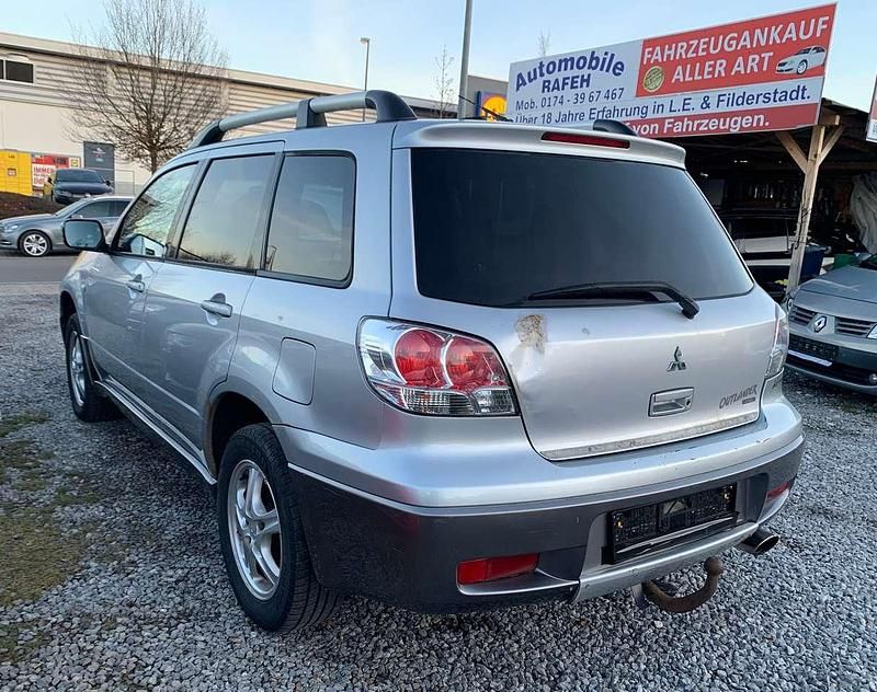Gebraucht Mitsubishi Outlander 160 PS (117 kW) 2004 Silber SUV