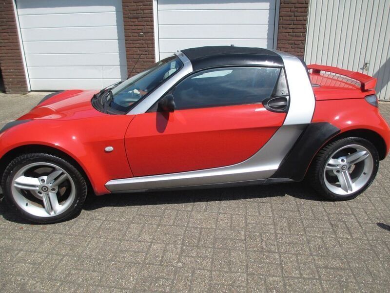 Second-hand Smart Roadster 82 CP (60 kW) 2004 Roșu Cabrio