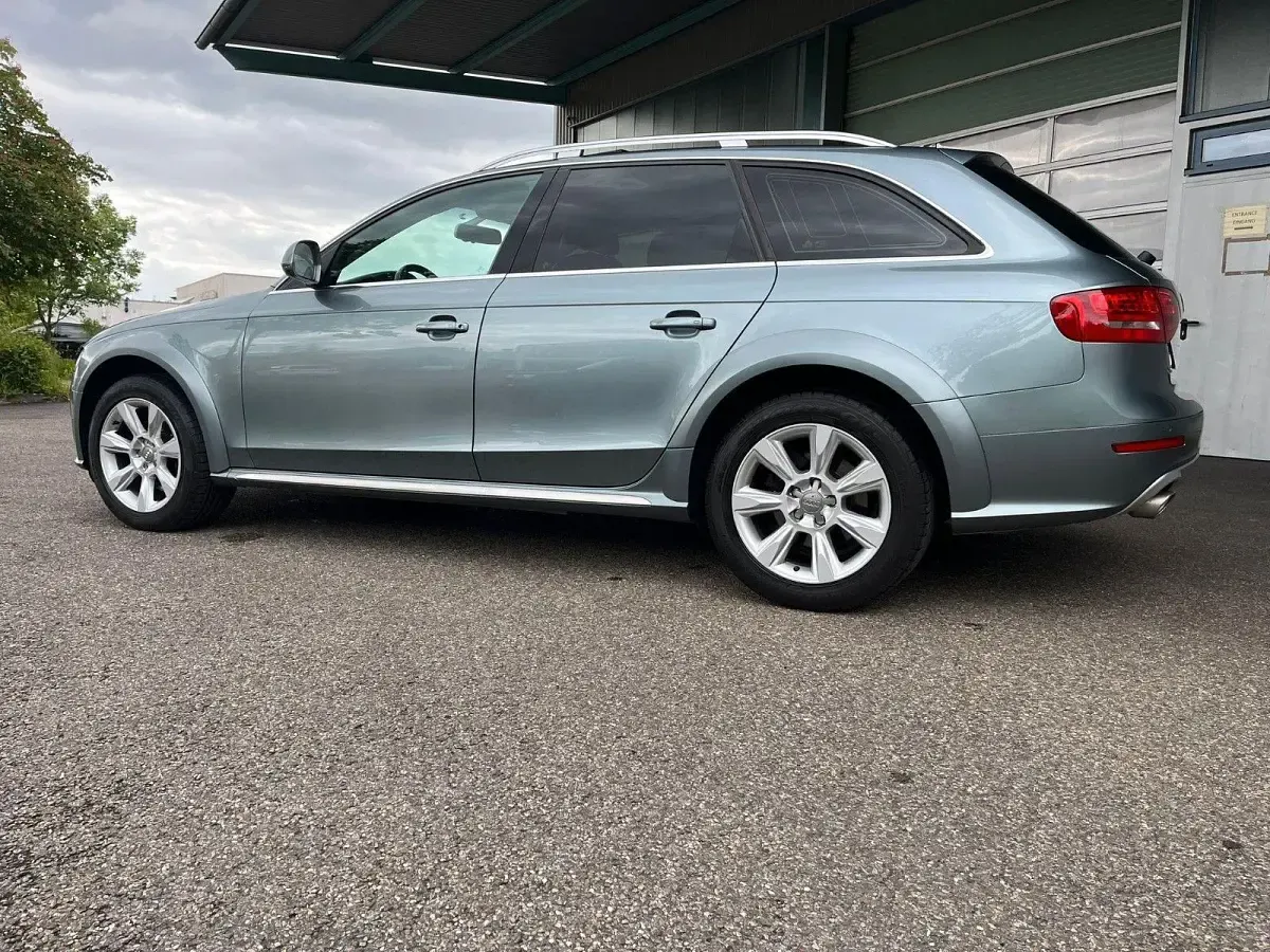 Gebraucht Audi A4 Allroad Sport 239 PS (175 kW) 2011 Silber Kombi