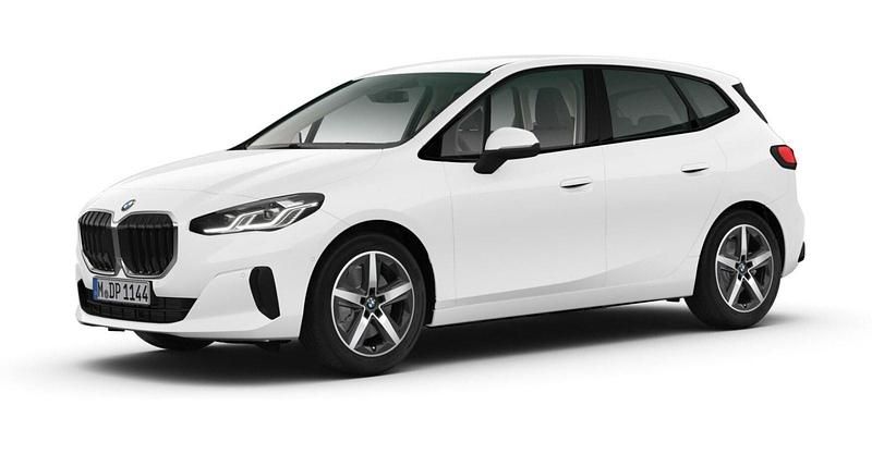 Weiß Gebraucht 2025 BMW 223 Active Tourer Luxury Line Van / Kleinbus | 40.178 € (Guter Preis) - Bild 1/4