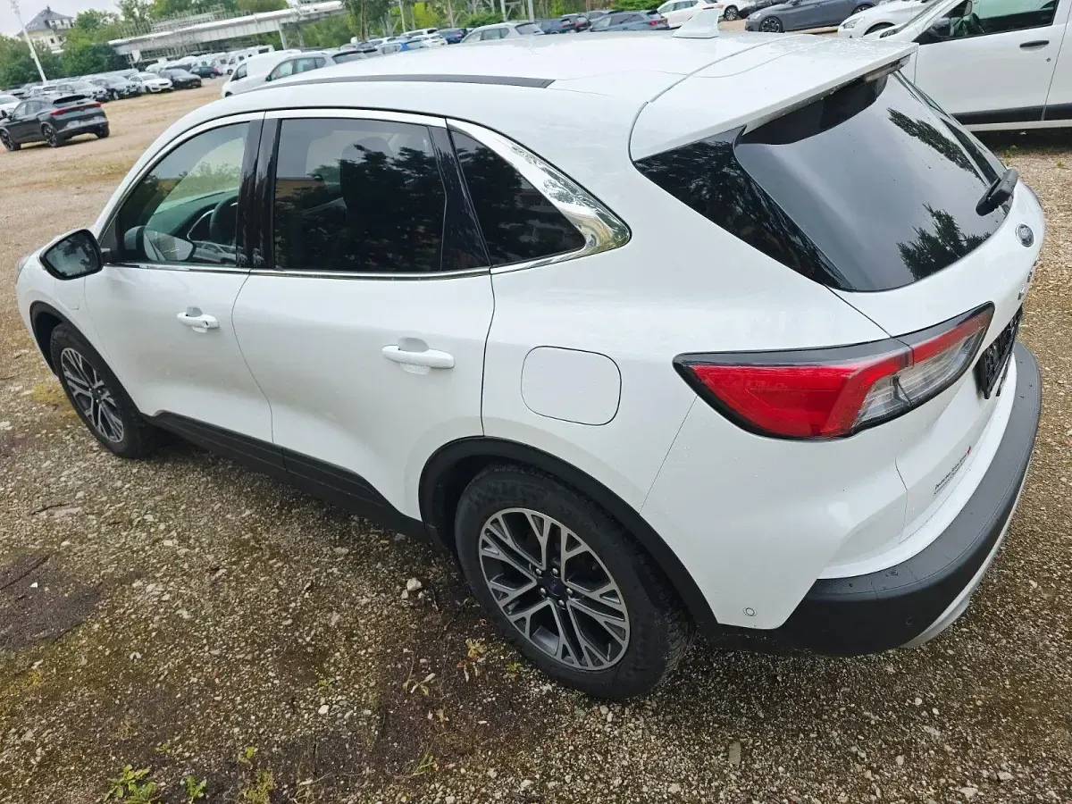 Gebraucht Ford Kuga Titanium X 152 PS (111 kW) 2021 Weiß SUV