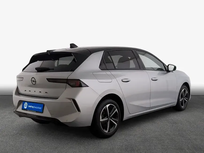 Gebraucht Opel Astra 131 PS (96 kW) 2025 Kristall silber metallic Kleinwagen