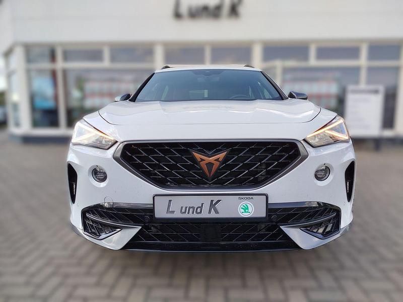Nevada white (metallic) Gebraucht 2022 Cupra Formentor Basis SUV | 23.350 € (Fairer Preis) - Bild 1/4