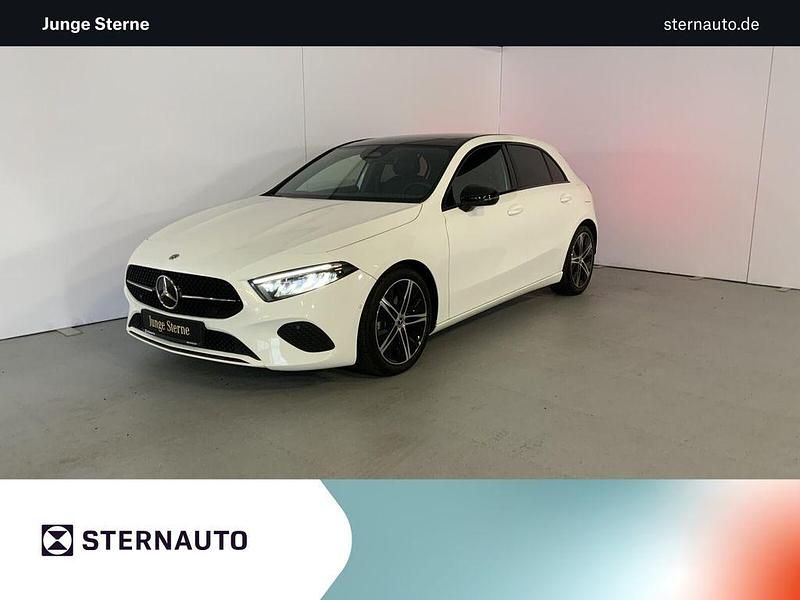 Unilack polarweiß Gebraucht 2024 Mercedes A180 Progressive Limousine | 28.480 € (Fairer Preis) - Bild 1/4