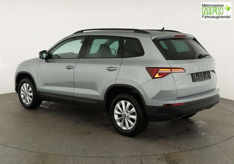Neu Skoda Karoq Selection 150 PS (110 kW) 2026 Smokey diamond silver ... SUV