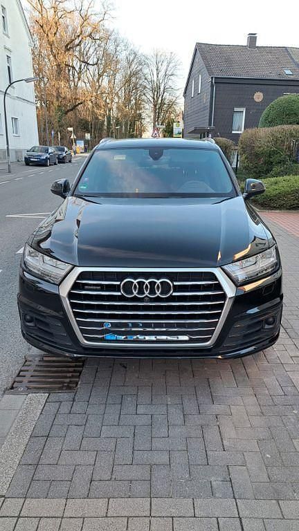 Gebraucht Audi Q7 Comfort 272 PS (200 kW) 2019 Schwarz SUV