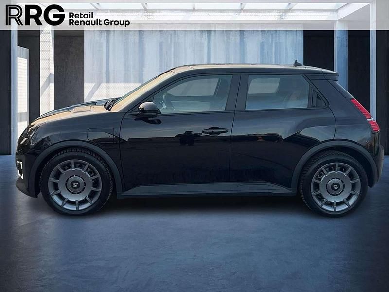 Usata Renault R5 Evolution 90 kW (123 CV) 2025 Nero Utilitaria