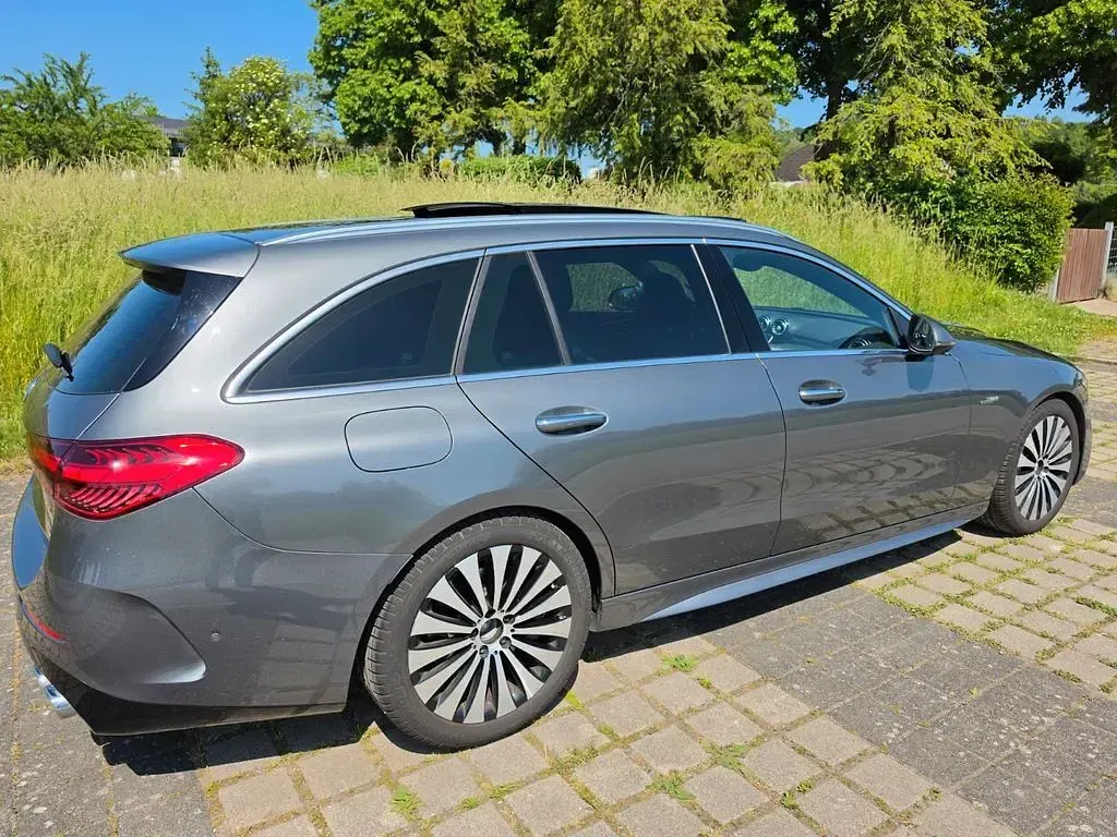 Gebraucht Mercedes C43 AMG AMG 421 PS (309 kW) 2025 Silber Limousine