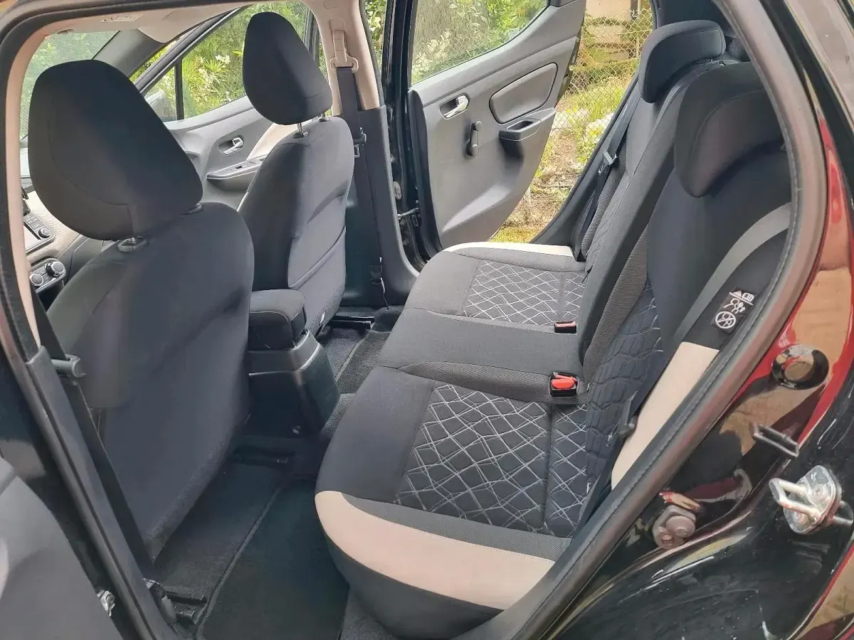 Gebraucht Nissan Micra Acenta 90 PS (66 kW) 2017 Schwarz Kleinwagen