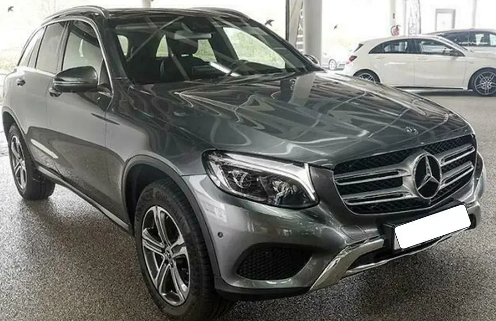 Gebraucht Mercedes GLC250 204 PS (150 kW) 2017 Grau SUV