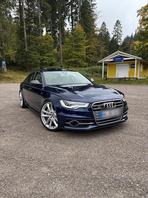 Blau Gebraucht 2014 Audi S6 Ambiente Limousine | 29.999 € - Bild 1/4