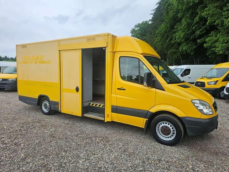 Gebraucht Mercedes Sprinter 95 PS (69 kW) 2011 Ginstergelb Van