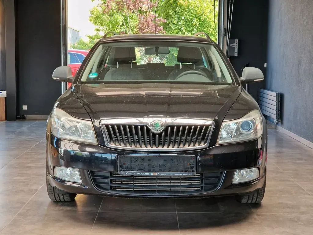 Gebraucht Skoda Octavia Classic 105 PS (77 kW) 2009 Schwarz Kombi