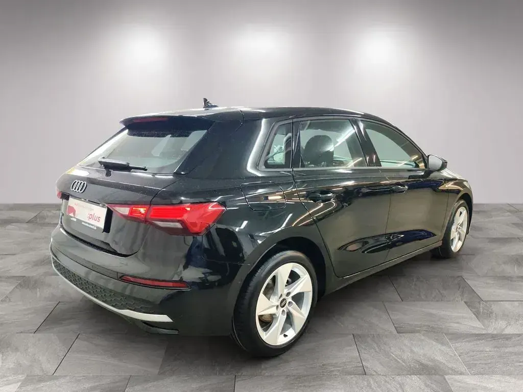 Gebraucht Audi A3 Advanced Plus 116 PS (85 kW) 2025 Mythosschwarz metallic Limousine