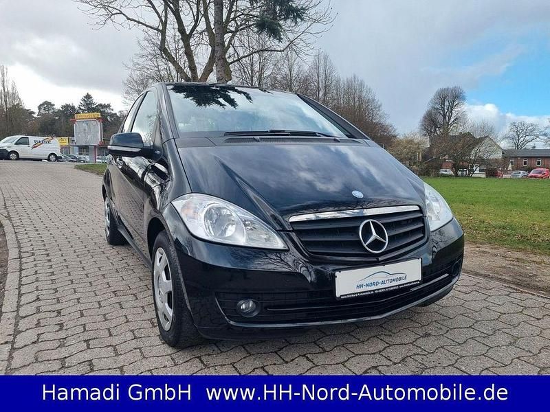 Gebraucht Mercedes A160 Elegance 95 PS (69 kW) 2009 Schwarz Limousine