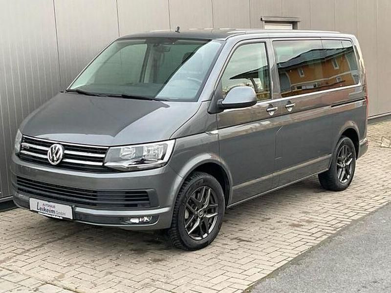 Grau Gebraucht 2017 VW T6 Comfortline Van | 29.900 € - Bild 1/4