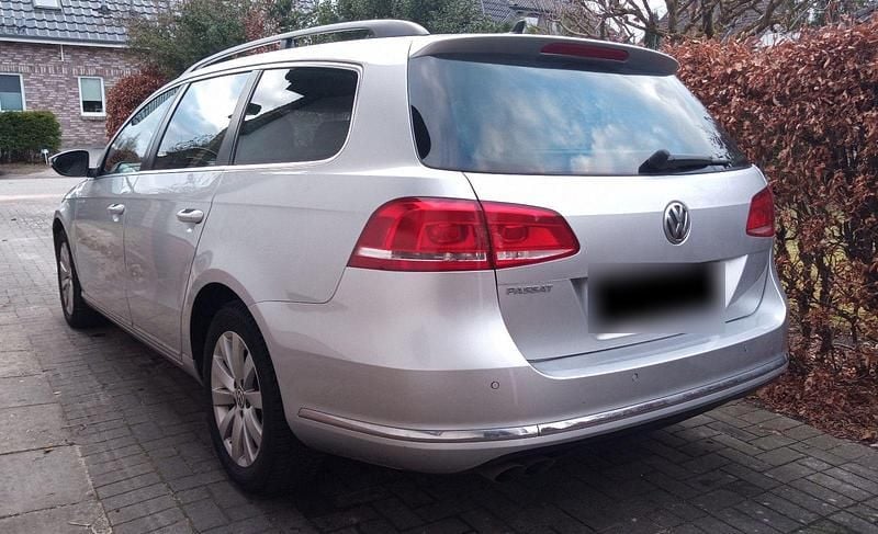 Gebraucht VW Passat 140 PS (102 kW) 2014 Silber Kombi