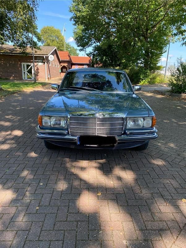 Gebraucht Mercedes 280 186 PS (136 kW) 1973 Blau Limousine