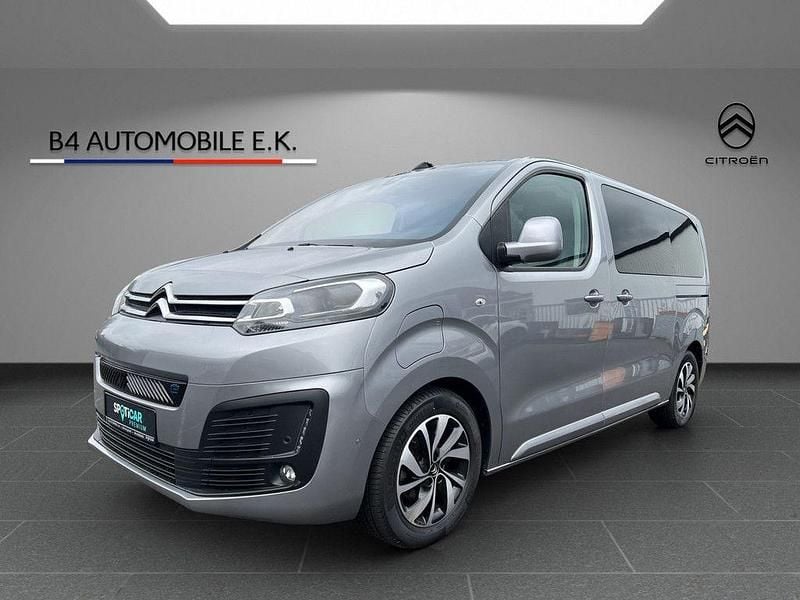 Grau Gebraucht 2021 Citroën e-Spacetourer Shine Van | 24.950 € (Guter Preis) - Bild 1/4