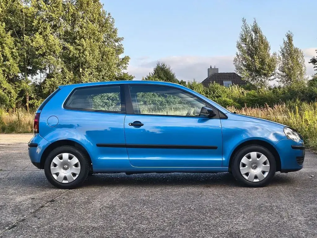 Gebraucht VW Polo Trendline 54 PS (39 kW) 2005 Blau Kleinwagen
