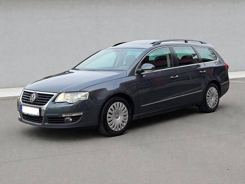 Grau Gebraucht 2010 VW Passat Comfortline Kombi | 2.899 € (Fairer Preis) - Bild 1/4
