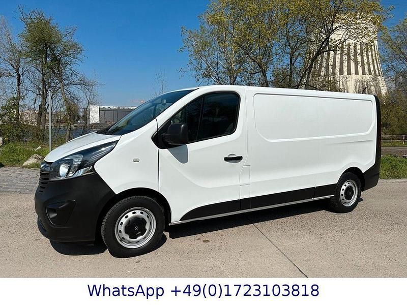 Weiß Gebraucht 2019 Opel Vivaro Van | 13.209 € (Fairer Preis) - Bild 1/4